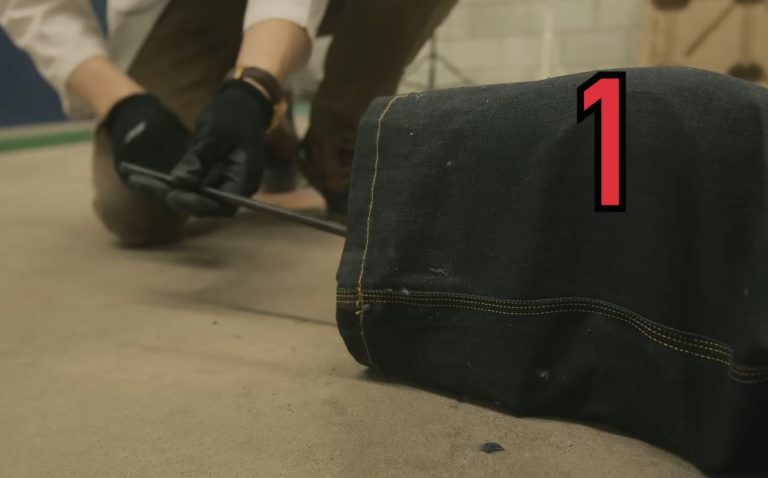 How Do Motorcycle Overpants Work Over Regular Clothing?