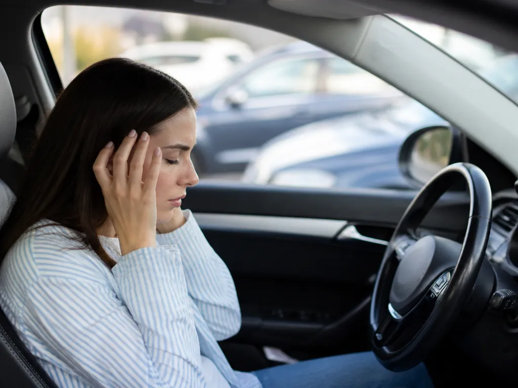 Use these two comparisons: - car makes humming noise when ac is on